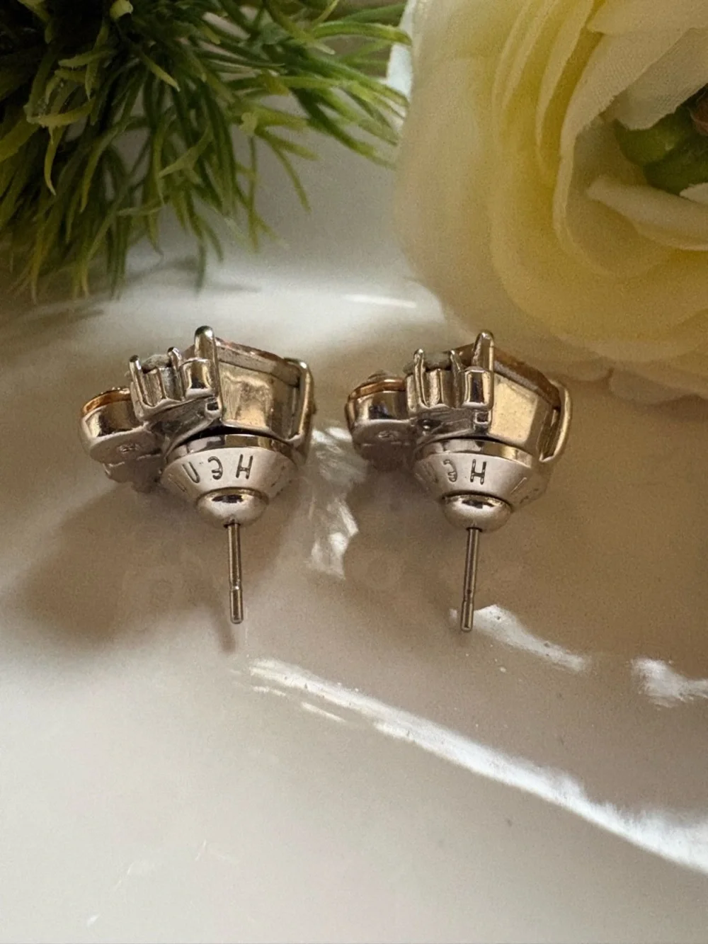 Rose Gold Pink Crystal Stud Earrings. Henri Bendel - Picture 5 of 5